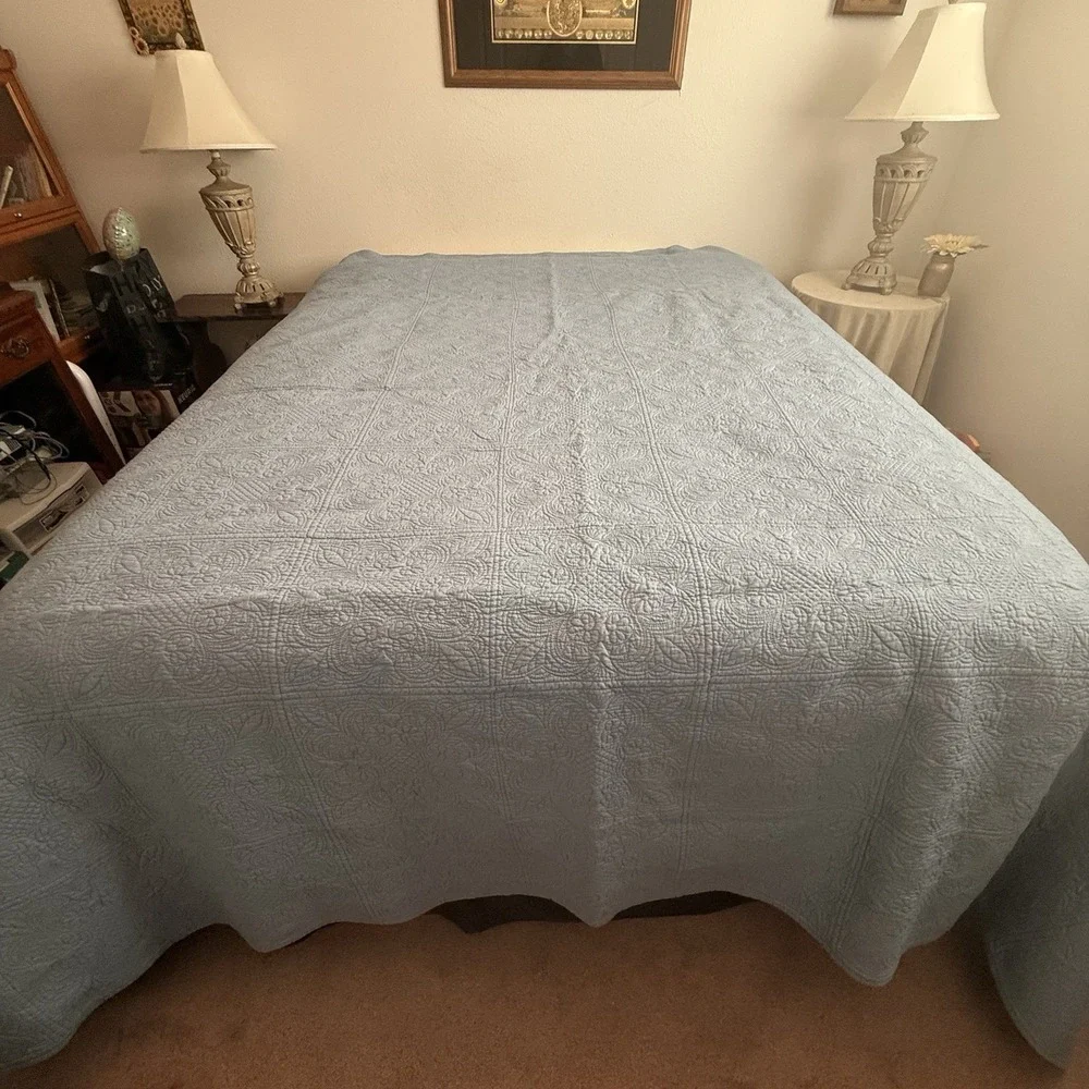 C and F Enterprises Blue Quilted Queen Bedspread Floral Cottagecore Coverlet